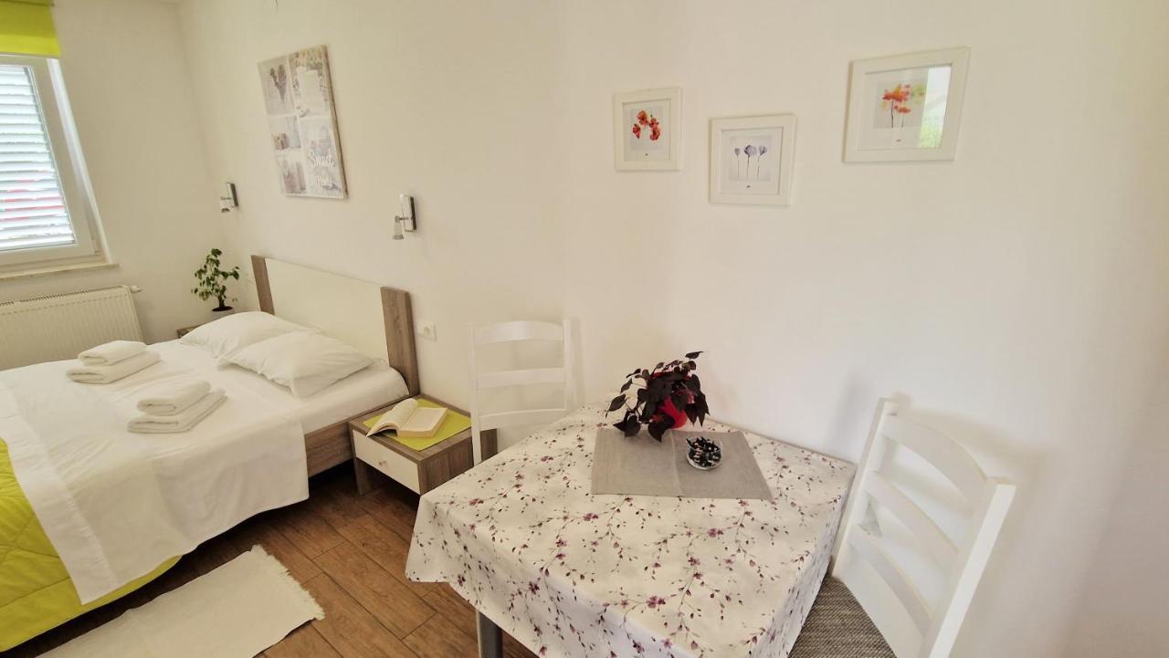 Apartment Pipo Krk Town Dış mekan fotoğraf